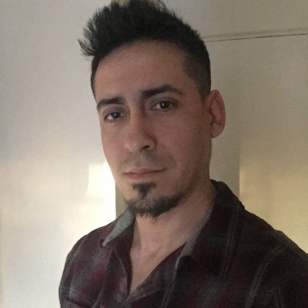 Meet your Posher, Luis